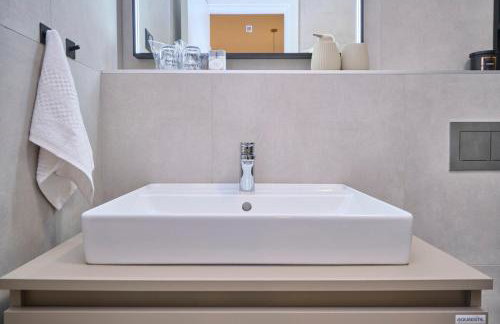 Splitful Apartment - Photo 20