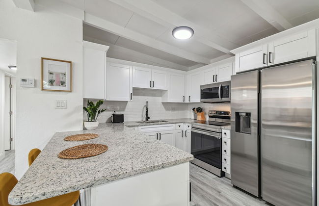 Coastal Bliss 3BR Gem Near MacDill AFB - Foto 9