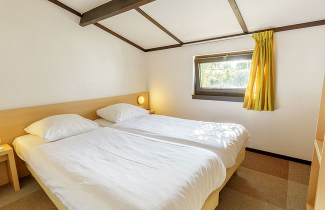 2 bedroom House in Koksijde with swimming pool and garden - Photo 7