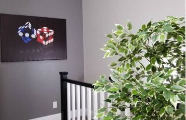 A - Fully remodeled and professionally decorated - Foto 24