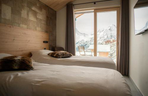 Chalets Horizon Blanc - Vue exceptionnelle Loup Blanc -Sauna extérieur Ours des Glaces -5 étoiles - Foto 37