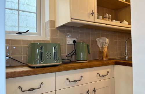 One Jubilee Cottages - Photo 9