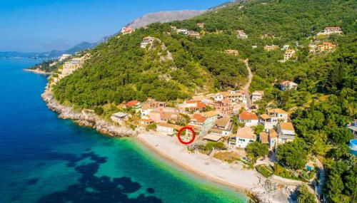 Dinos Walk to Beach Sea Views A C Wifi Car Not Required - 291 - Foto 2, Other