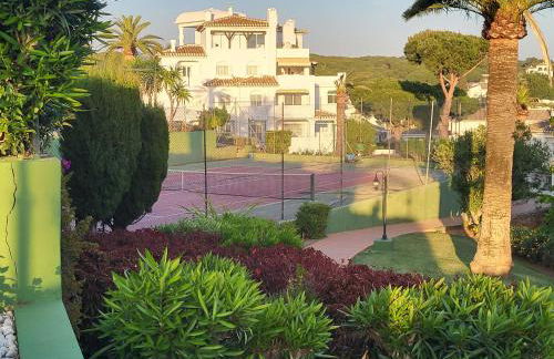 Elviria del Sol - Photo 16