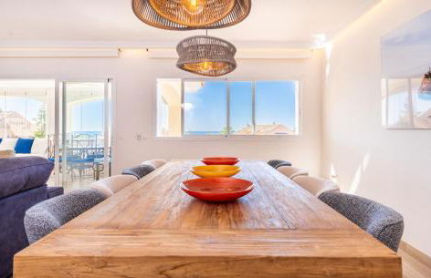 Fantástico Ático Dúplex en Marbella, con vistas al mar y a 300 metros de la playa - Photo 23