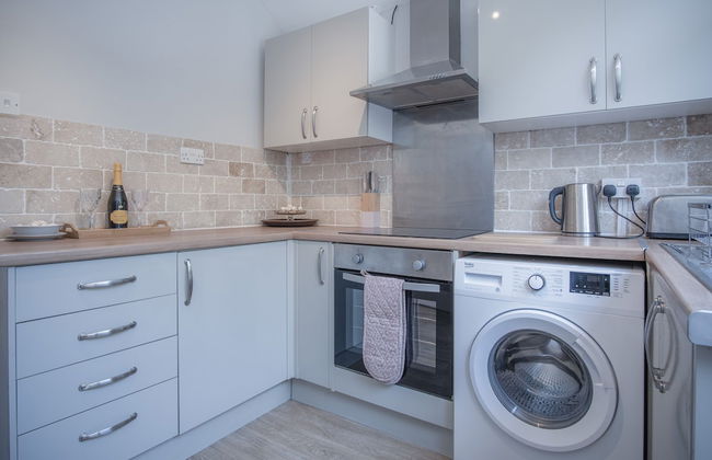 Langland Road - 2 Bedroom Town House - Photo 19