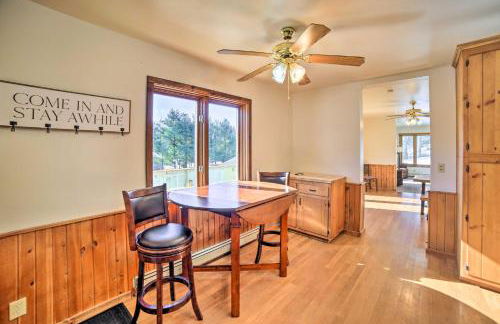 Charming Wisconsin Getaway with Nearby Lake! - Foto 1