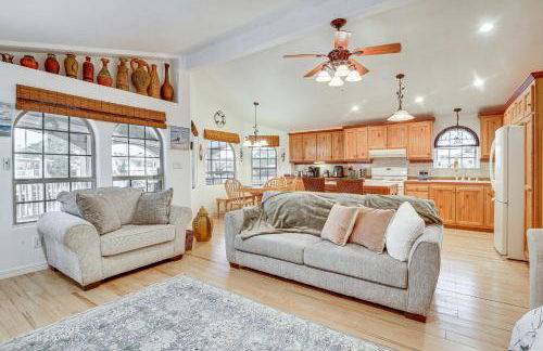 Canalfront Port Isabel Cottage 5 Mi to Beach! - Foto 4