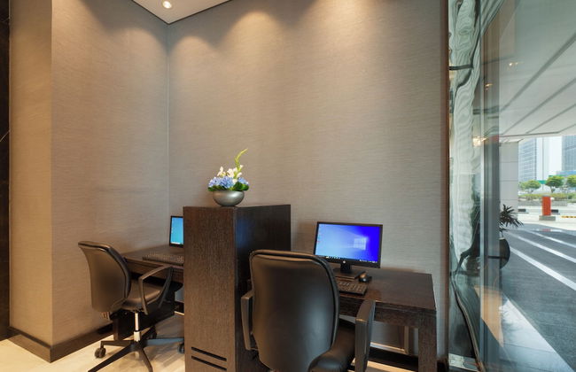 Royal Continental Suites - Photo 62