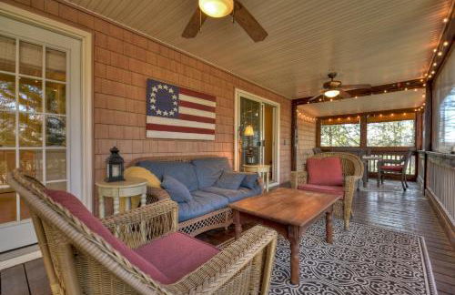 Southern Living Cottage Cozy up by the fire relax on the porch and enjoy peaceful surroundings - Foto 10
