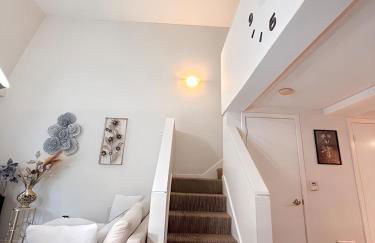 Cozy Downtown Condo Retreat with Space Needle View - Foto 14