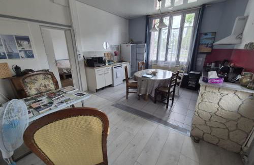 Devant le canal, trois grandes chambres, 85m2, animaux bienvenus - Foto 23