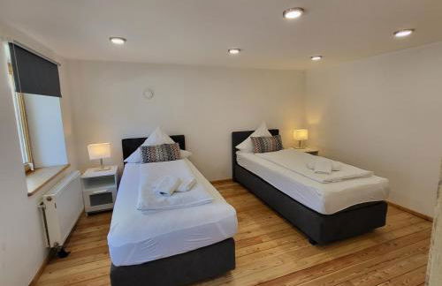 Saarlogis Haus Monteurwohnungen St Arnual - Photo 48