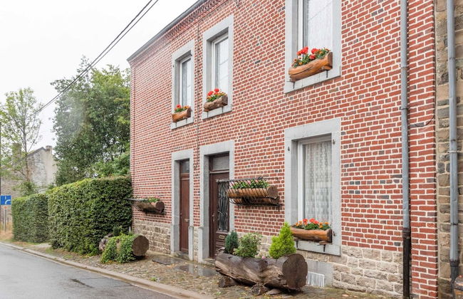 Enticing Holiday Home in Viroinval near Forest - Foto 29