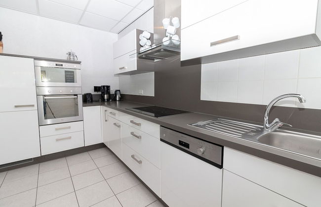 Luxury House in South Limburg Near Forest - Photo 27