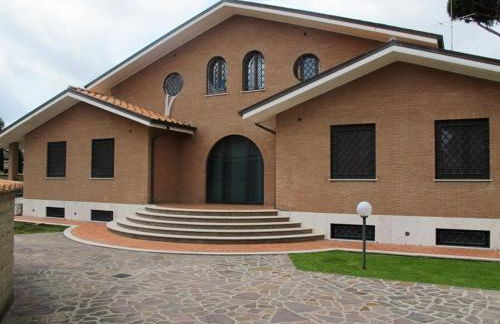 Villa Smeraldo Roma - Photo 1