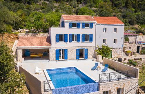 Villa Korta - Spacious House with Pool - Foto 1