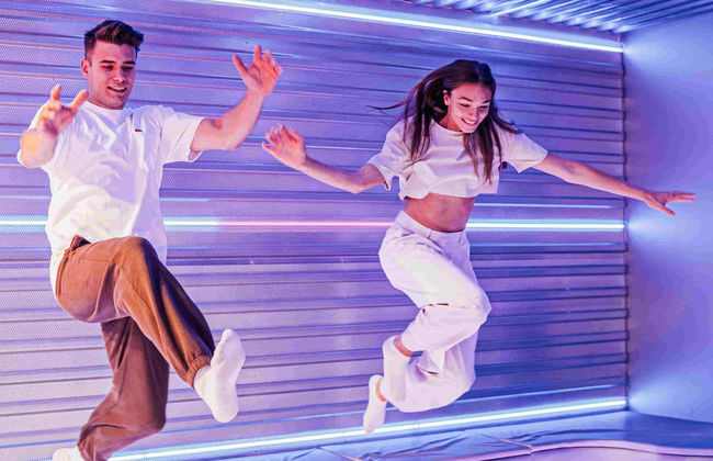 IKONO Budapest Tickets - Photo 1