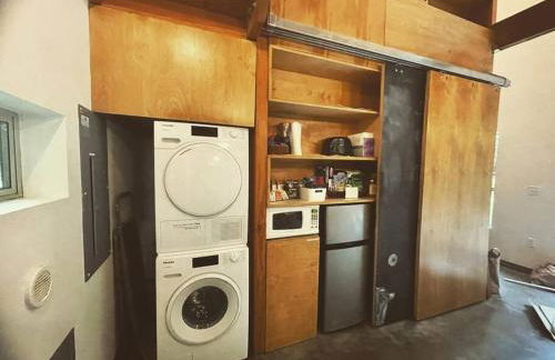 Guemes Island Road Modern Home - Foto 30