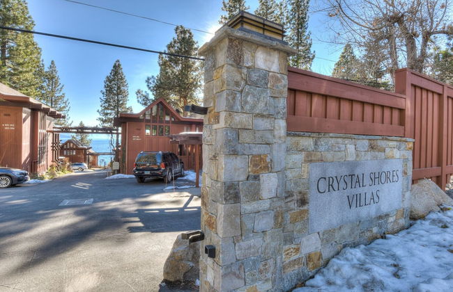 Crystal Shores Villa Lake Views & Hiking - Photo 23