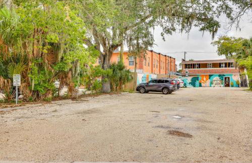 Heart of Historic District Pet-Friendly Home! - Photo 28