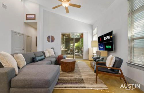 Hot Tub Hideaway an Incredible Hangout plus Amenities - Foto 12