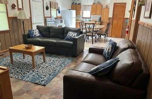 Solarium Cabin #16 on Patoka Lake in Southern Indiana - Foto 5