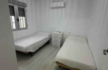 Preciosa casa con piscina en Enguera pueblo - Foto 25