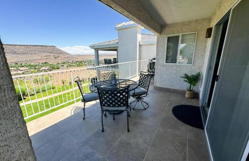 Modern Resort Condo - Pools, Courts & Scenic Views - Foto 43