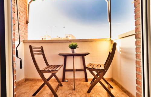 Ático Azalea - Corazón del Carmen, doble balcon, wifi - Foto 10