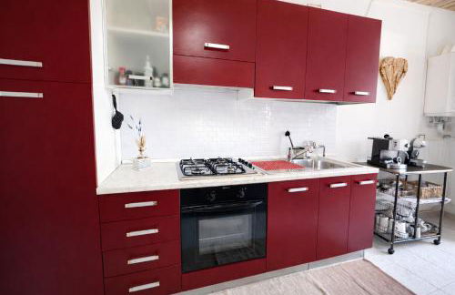 Casa a Ortona con 2 camere, parcheggio e mare a 10 min - Photo 24