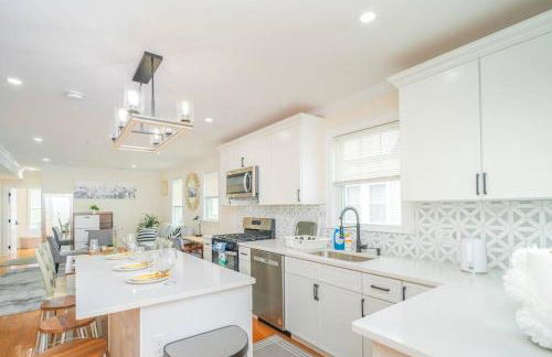 80-2 4BR Boston - Bright Family Stay near PJP II Park - Foto 6