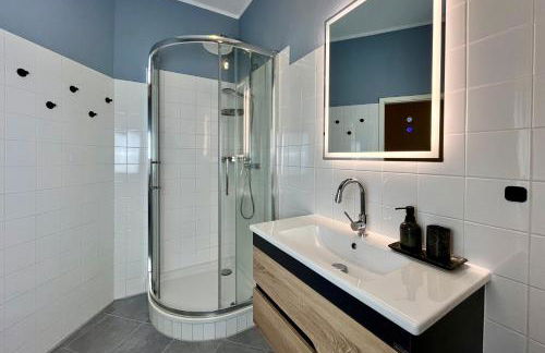 Maisonette-Apartment für bis zu 6 Personen - Parkplatz - WLAN - Kingsize - Foto 10