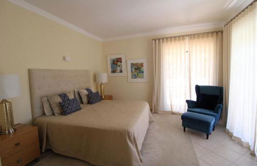 Charming Exceptional Golf Villa in Algarve - Photo 15