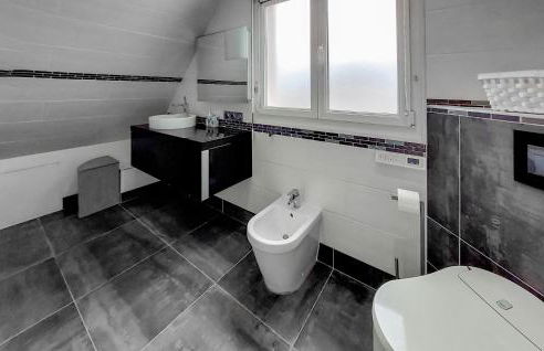 Lovely Home In Geispolsheim With Wifi - Photo 19