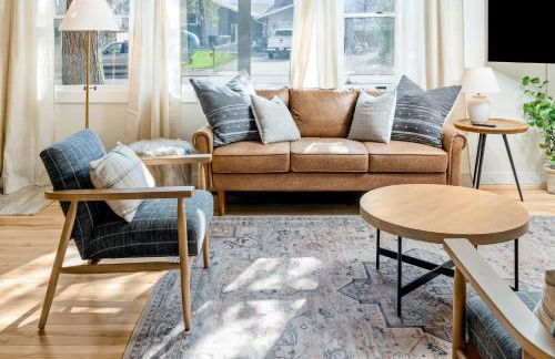 Beautiful 3 story villa with room for 17 people - outdoor POOL and indoor SAUNA - Foto 18