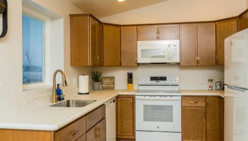 Studio Luxe - 1BR-1BA - Private Patio & Grill - Foto 2