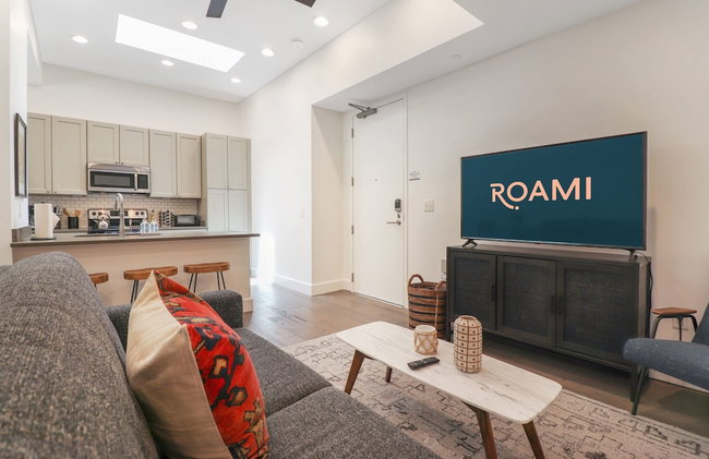 Roami at Bourbon Place - Photo 66