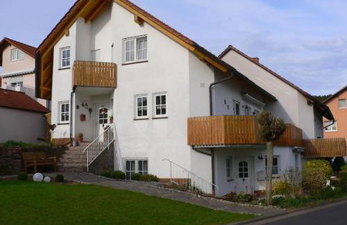 gepflegte Ferienwohnung in ruhiger Lage - Foto 1