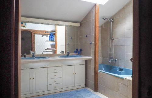 Holiday Home in Saint-laurent-de-la-salle With Pool - Foto 58