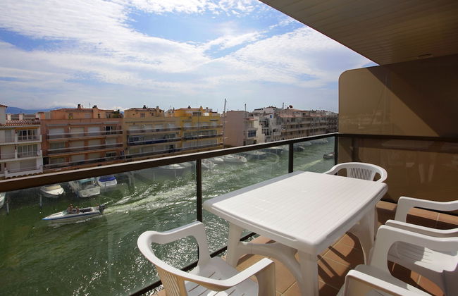 Pierre & Vacances Empuriabrava Marina - Photo 3