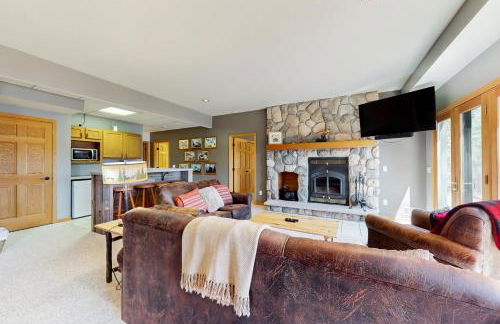 Blissful St Germain Retreat - Photo 72