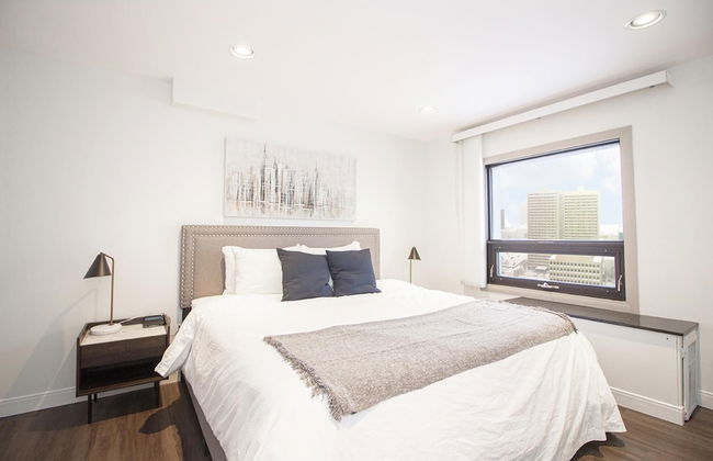 Luxurious 1bdrm Apartment With Parking and Wi-fi - Photo 12