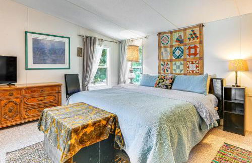 Fire Pit and Decks Creekside Cabin in Robbinsville - Foto 16