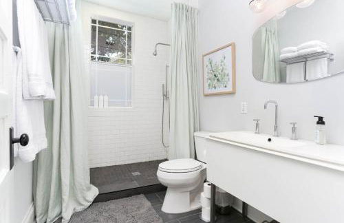 2BR 2BTH with Private Pool Riverwalk Downtown - Foto 4