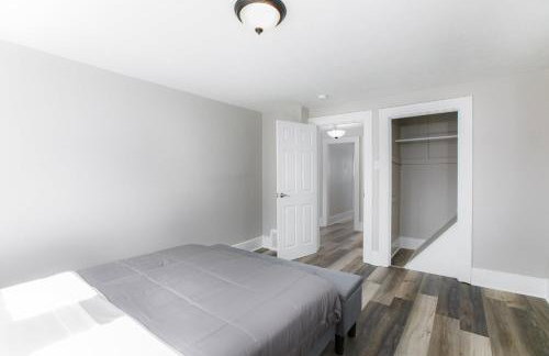 Modern Home Heart of South Bend - Foto 11