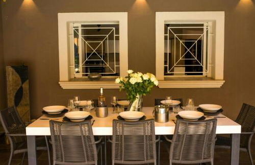 Villa Provençale Avec Vue Sur La Forêt Et Piscine - Foto 10