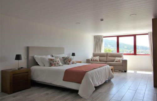 Charming Villa with Pool and Jacuzzi - Terras de Bouro - Foto 4