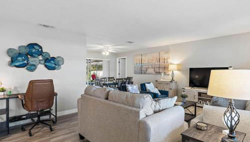 Summer Getaway Coastal Sea-Esta 4BD 3BA - Foto 4