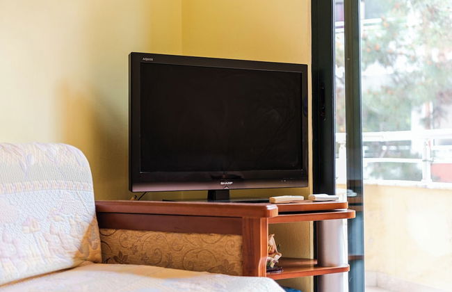 Cozy Seaside Comfort - Photo 27